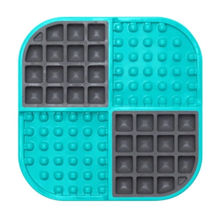 LM_Slomo_Turquoise_02.jpg
